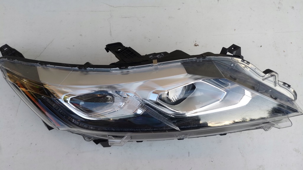 фото №1, Mitsubishi eclipse cross 17- фара full led оригинал 8301d072 правый usa