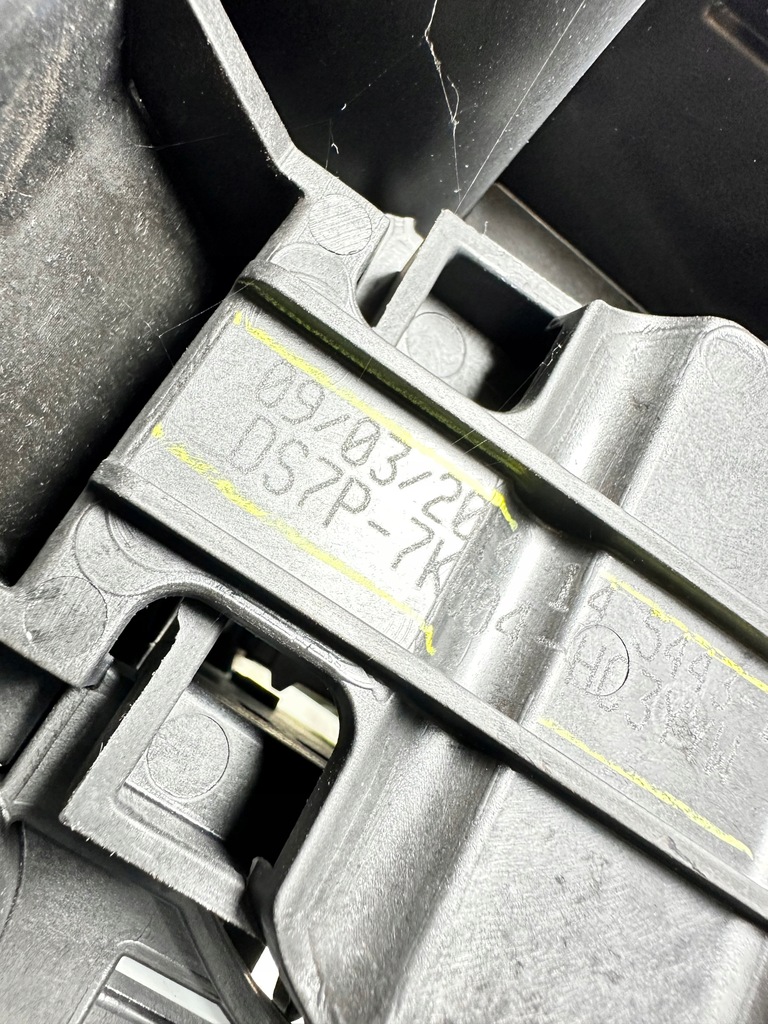 фото №7, Mondeo mk5 домкрат выборщик чехол передач автоматическая коробка передач dg9p-7l010-caw