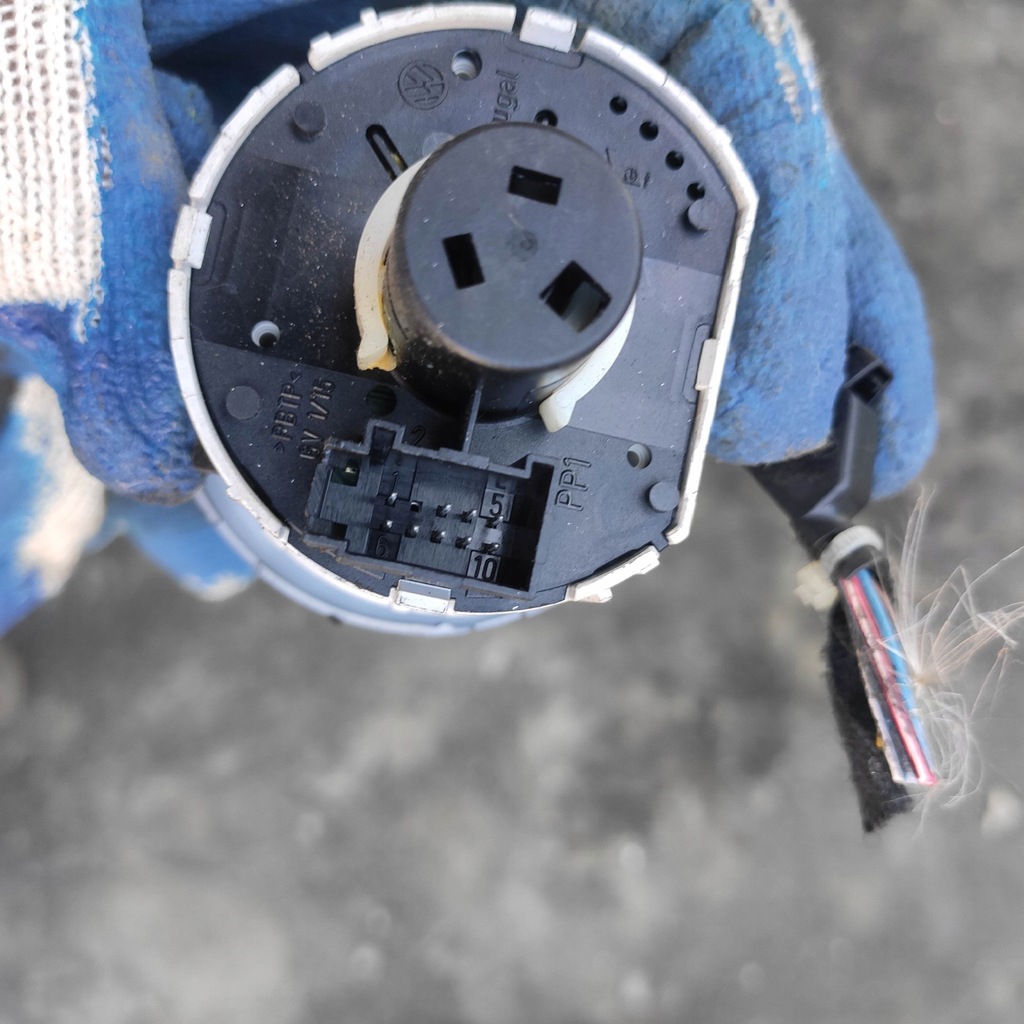 фото №6, Выключатель света skoda octavia ii 2 1z0941431c