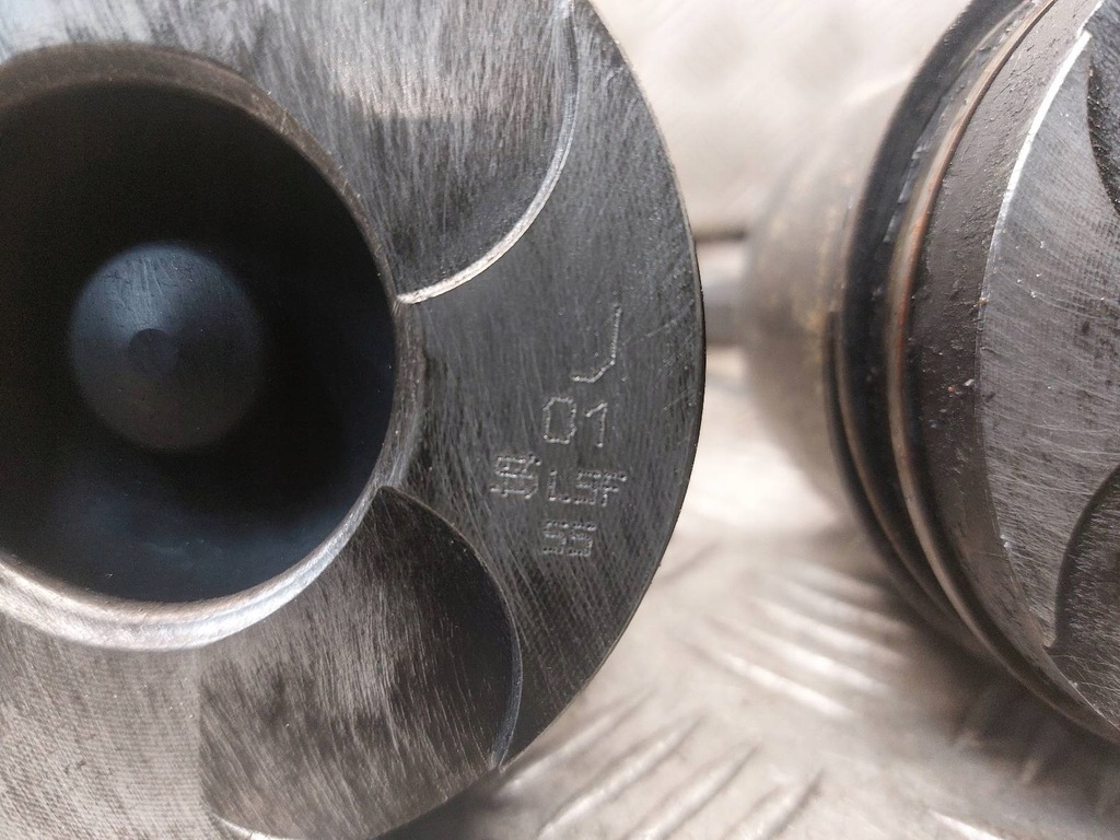 фото №11, Поршень + шатун renault espace iv 2.2 dci g9t742