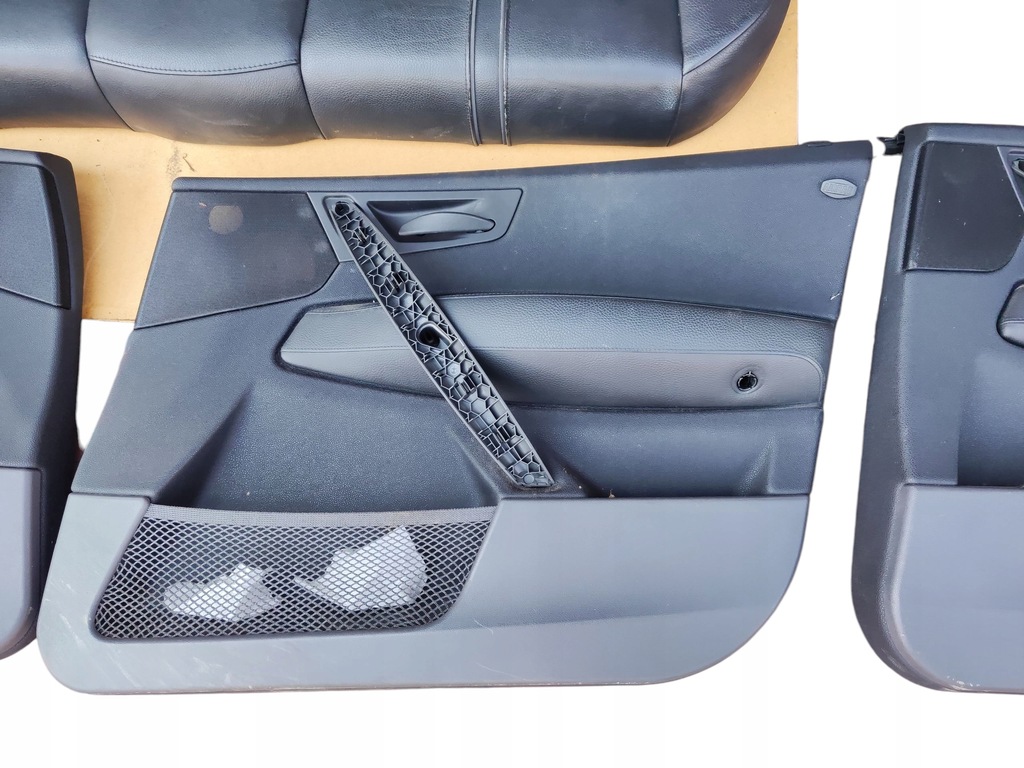 фото №14, Сиденья кожа sport m-pakiet заднее сиденье bmw e83 x3