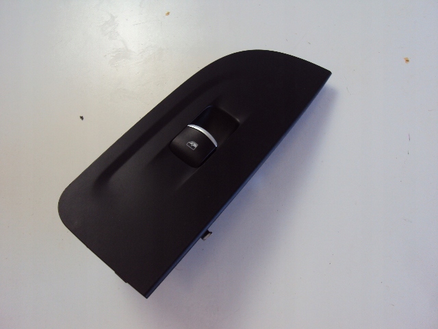 фото №1, Панель стекло правый перед alfa romeo giulia 16-