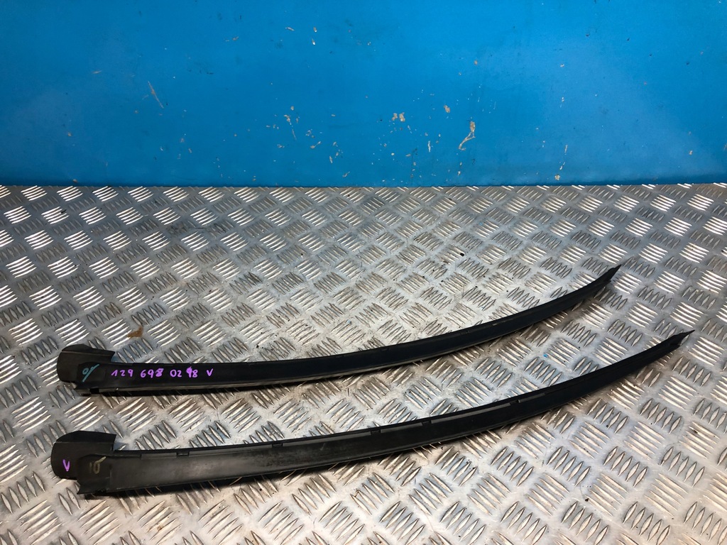 фото №1, Mercedes sl r129 права молдинг прокладка скло лобове перед 1296980298