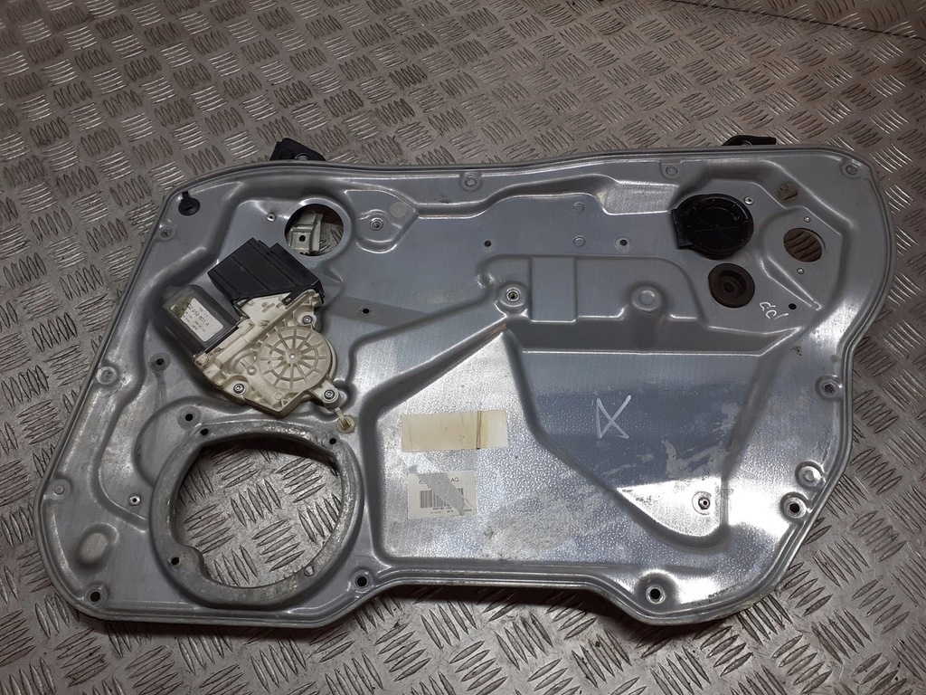 фото №1, Механізм скло правий перед cordoba ii 6q2959801a