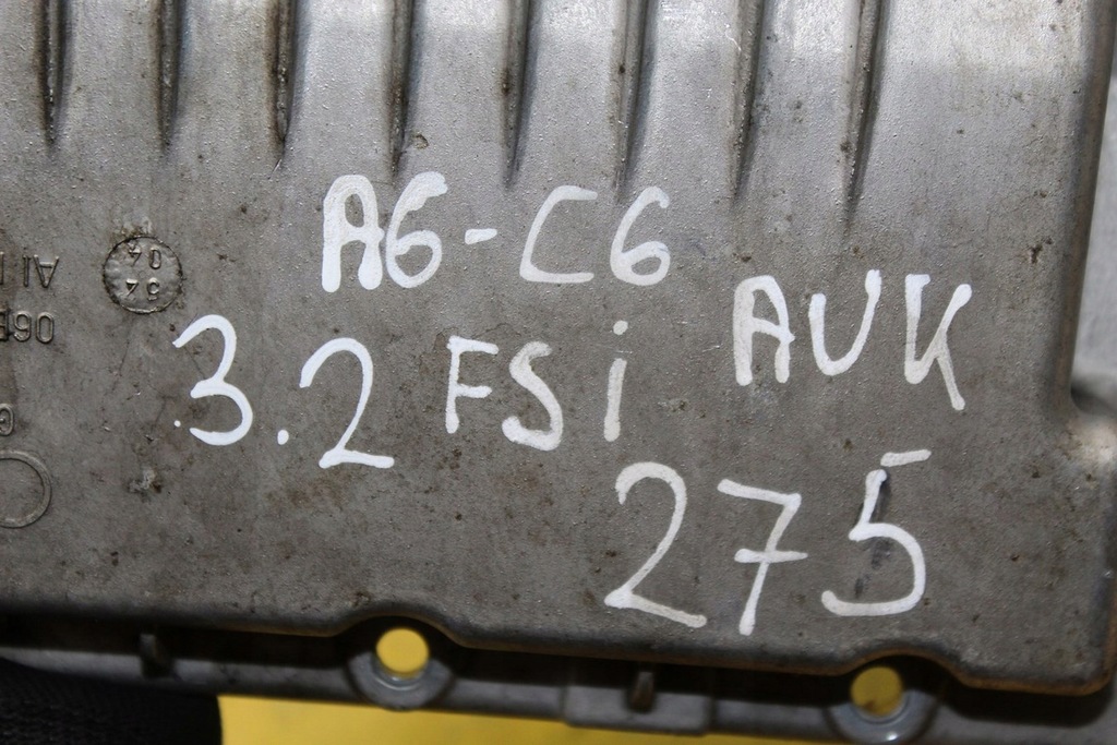 фото №5, Поддон масляная 06e103604g a4 b7 a6 c6 3.2 fsi