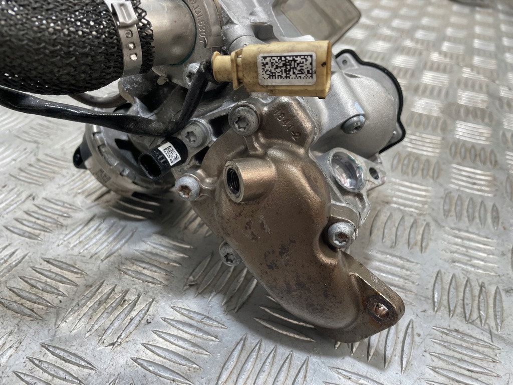 фото №9, Радиатор выхлопных газов egr audi a4 a5 a6 c8 q5 sq5 3.0tdi 349km 059131511df