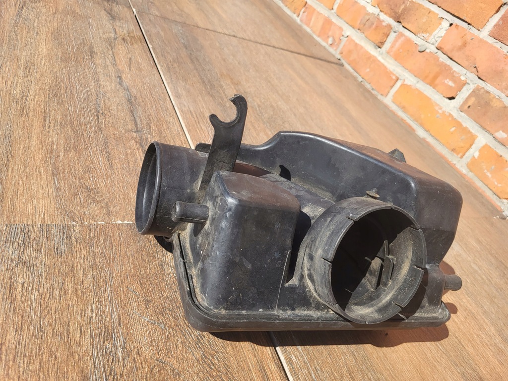 фото №7, Jeep cherokee kj 01-05r 3.7 резонатор повітря