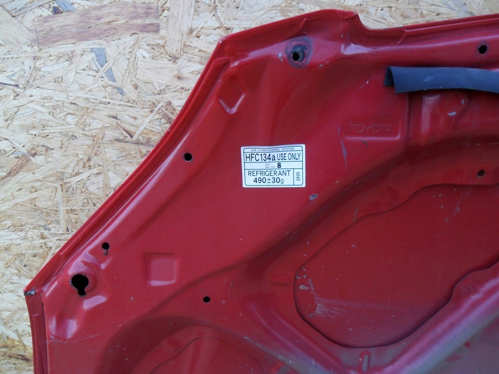 фото №12, Toyota corrola hb e12 2002- капот