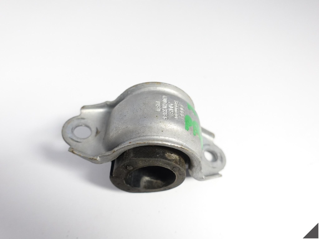 фото №1, Audi rs7 s7 4g8 rs6 s6 4g0 c7 кронштейн кронштейн стабилизатора перед l = r