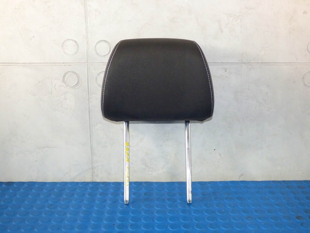 фото №1, Подголовник сиденье левый правый перед skoda rapid