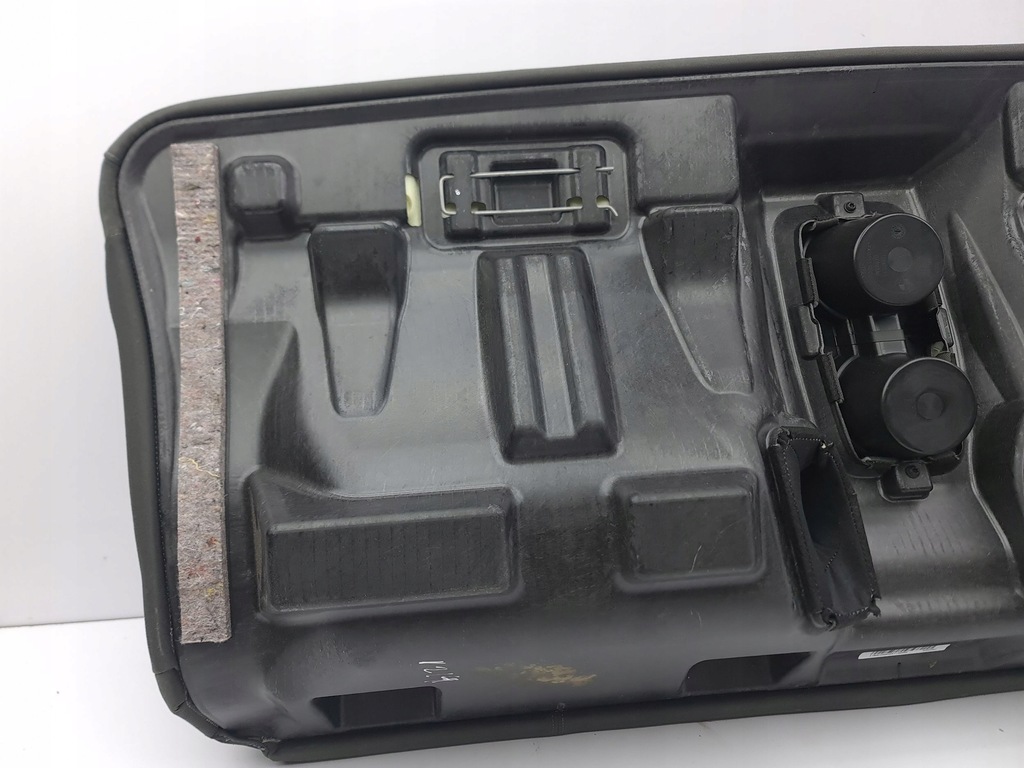 фото №5, Bmw i3 2015 сиденье задний