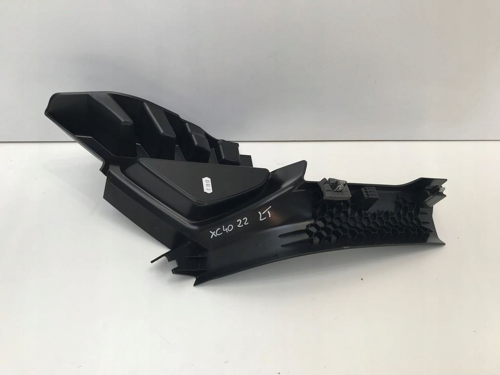 фото №2, Volvo xc40 2022 защита пластик порог левый задняя