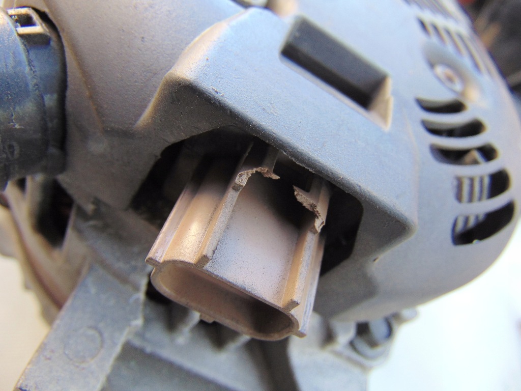 фото №6, Генератор jeep grand cherokee iv wk2 2010r- 3.0crd europa