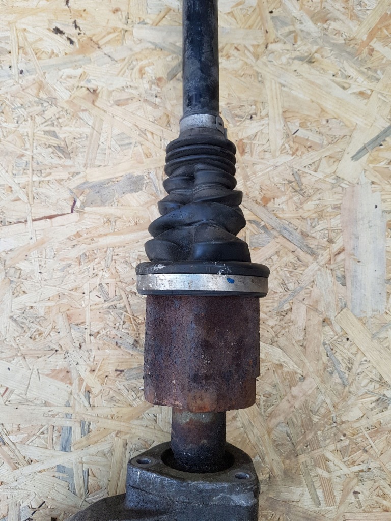 Opel insignia 1.6 cdti приводной вал правый  автоматическая коробка передач Оригинал