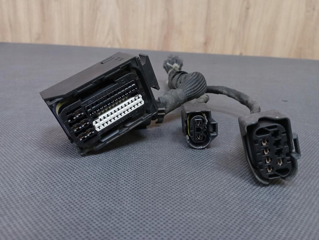 фото №1, Mercedes slk r171 колодка штекер блок керування двигуна комп'ютер f a0015453230