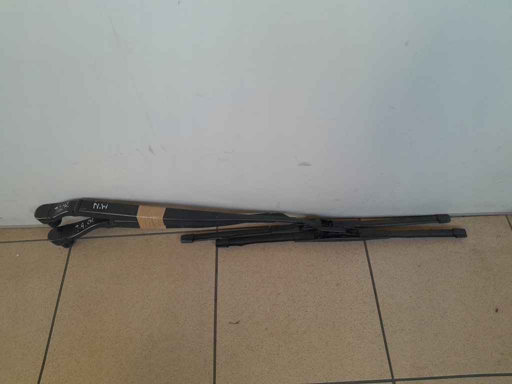 фото №1, Jeep grand cherokee iv wk2 2014r рычаг рычаги дворник щетки комплект