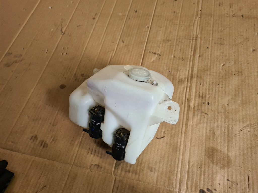 фото №4, Бачок омывателя daihatsu yrv 1.3