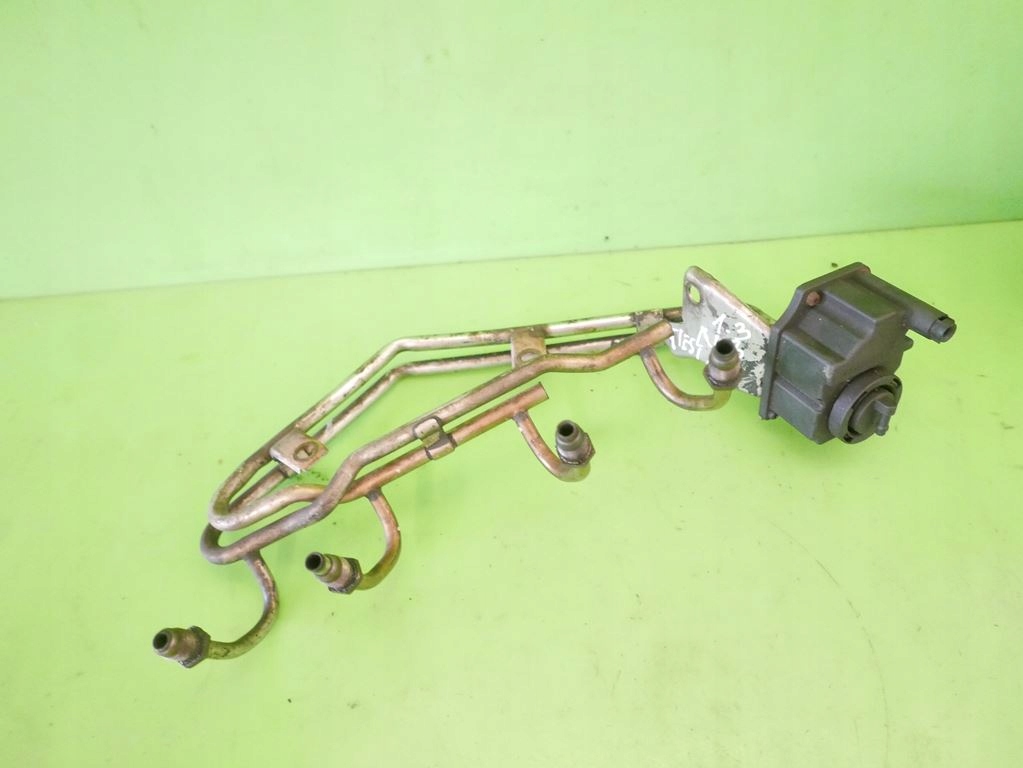 фото №9, Трубки повітря вторинного ford fiesta mk3 1.3 8v