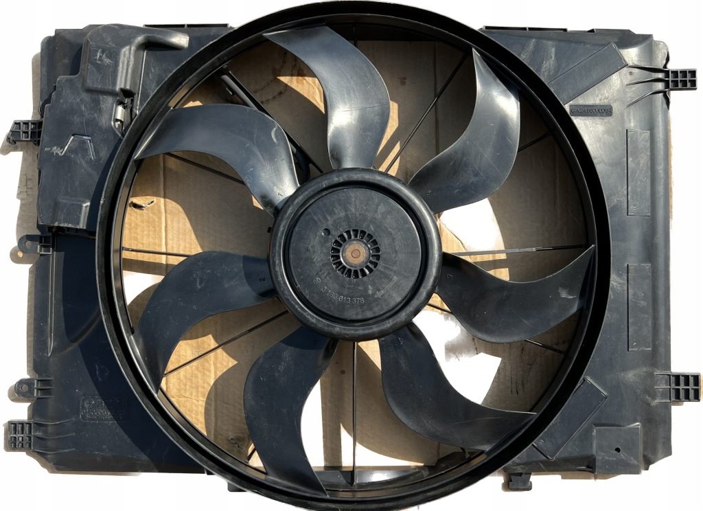 фото №1, Mercedes a 176 cla 117 вентилятор вентилятор радиатор