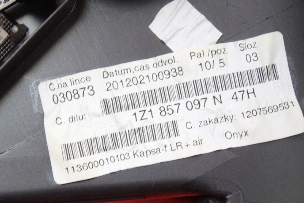 фото №9, Бардачок пасажира eu 1z1857103 skoda octavia 2 ii lift 08-13