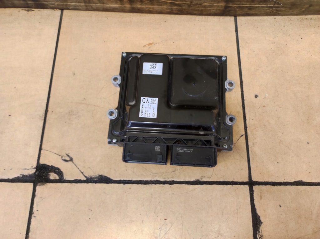 Купити Бортовий комп'ютер двигуна volvo оригінальний номер 31459914