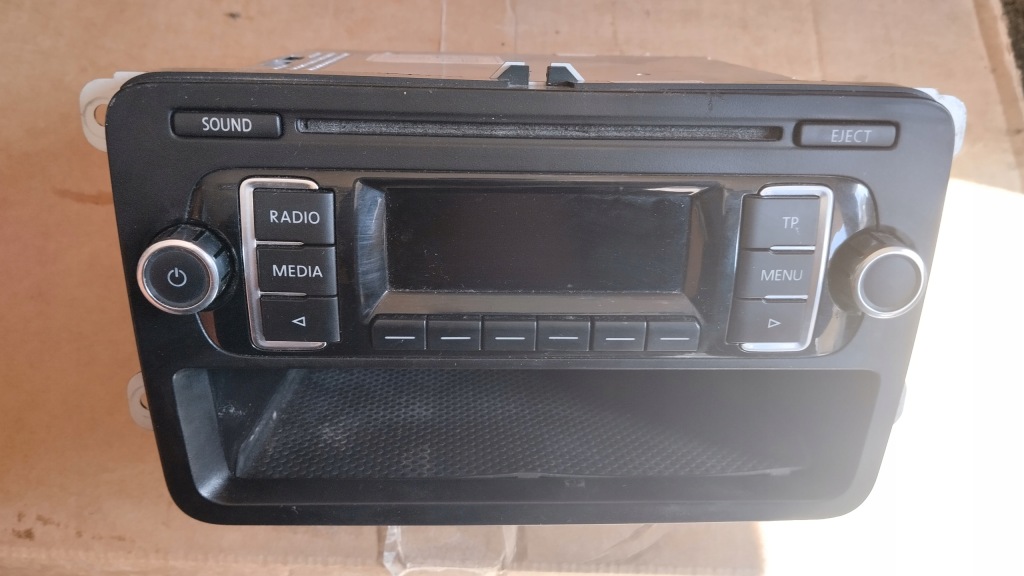 фото №6, Радіо радіопрогравач vw golf vi touran ii jetta 5k0035156a