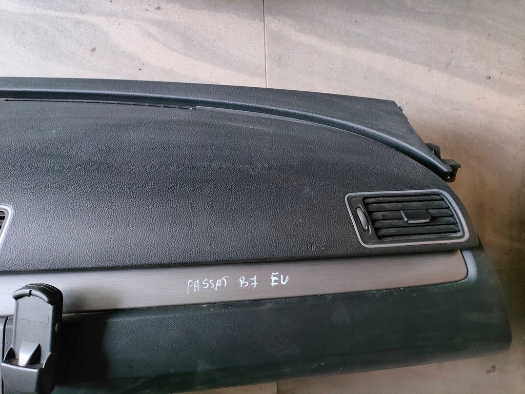 фото №7, Vw passat b7 kombi приборная панель консоль europa