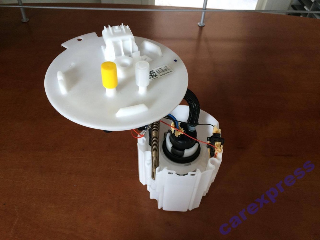 Купити Насос пального bosch astra iv 0580203200 1,3cdti 2,0