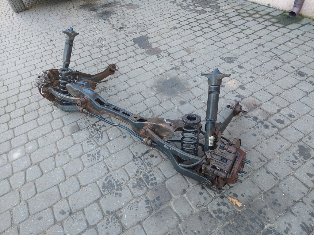 фото №6, Підвіска балка підрамник підрамник задня задній hyundai i30 kia ceed i 06-12 kombi