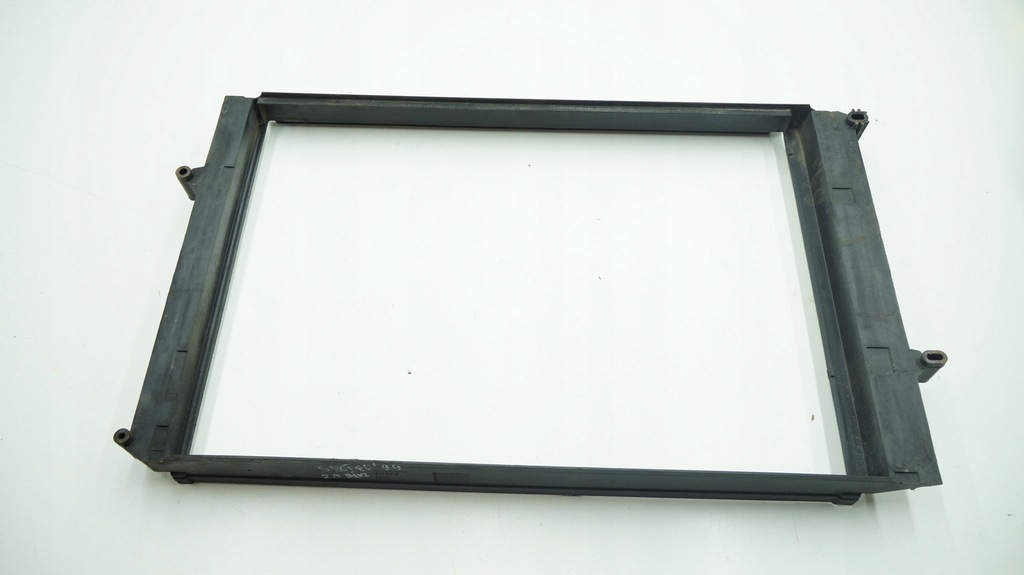 фото №1, Volvo корпус радиатора s80 i s60 v70 2.4 9475216