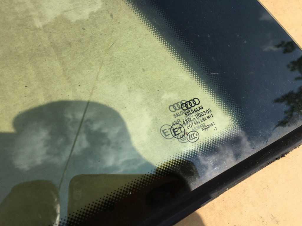 фото №2, Стекло кузовная задняя правая audi a5 8t 2007r