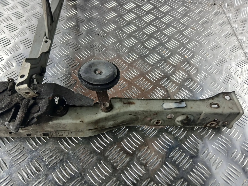 фото №5, Toyota avensis t250 pas передній верхній підсилювач верхній 2005