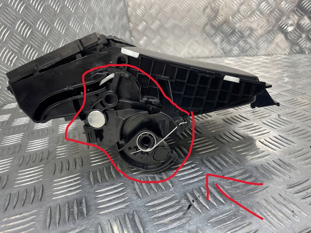 фото №8, Bmw оригінальний номер 5a55205 4' g22 g26 бардачок центральної консолі перед tetragon