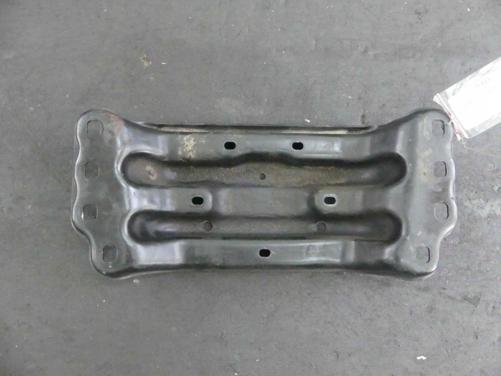 Купити Кронштейн коробки mercedes glc coupe x253 2.0t