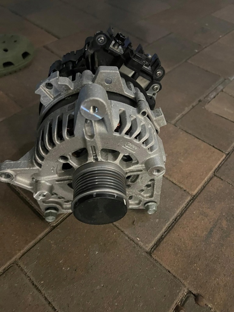 фото №1, Kia sportage v 1.6 t-gdi генератор 36300-2m410