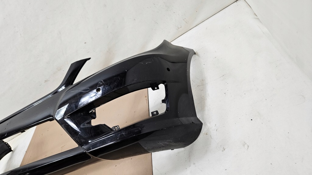 Бампер передний mercedes c-klasa w204 рестайлинг  amg Киев