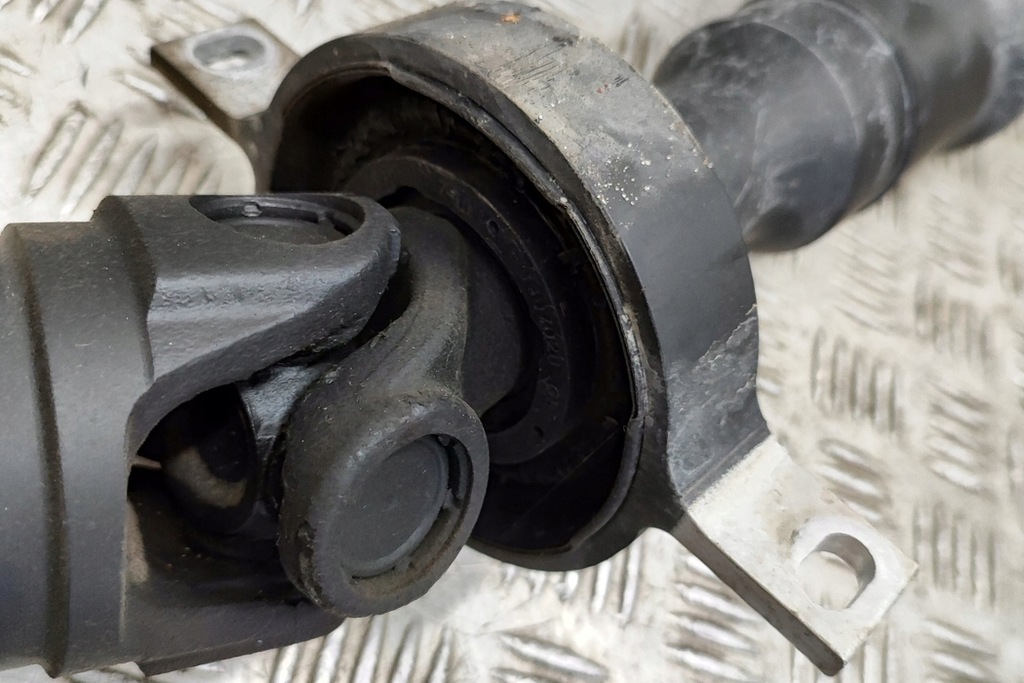 фото №6, Bmw x6 e71 wał привідний cardan 7589129 3.0 дизель 225kw 2014 26538414