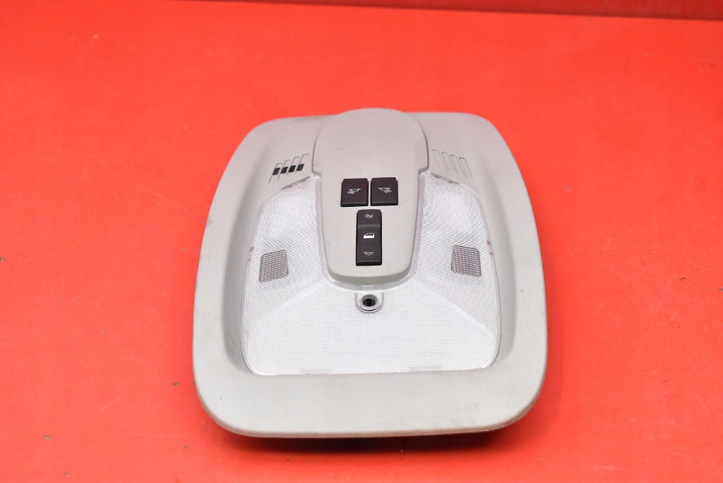 Лампа освещение салона перед 20959884 chevrolet equinox 2 2 10-15 в Украине