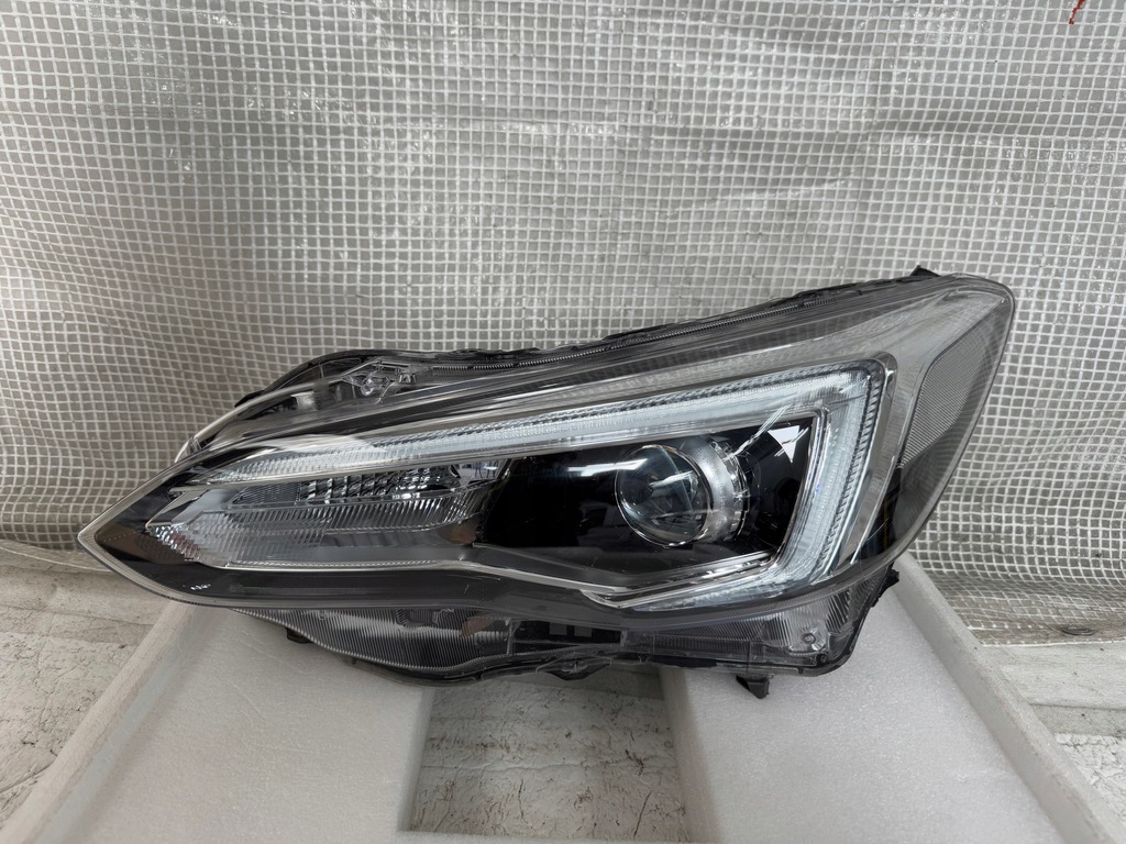 фото №1, Subaru impreza xv lift левая лампа full led