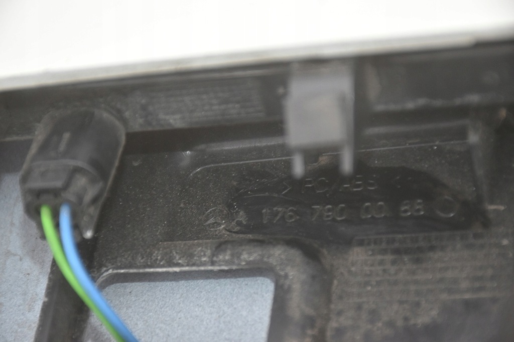 фото №11, Спойлер спойлер mercedes a-klasa w176 650