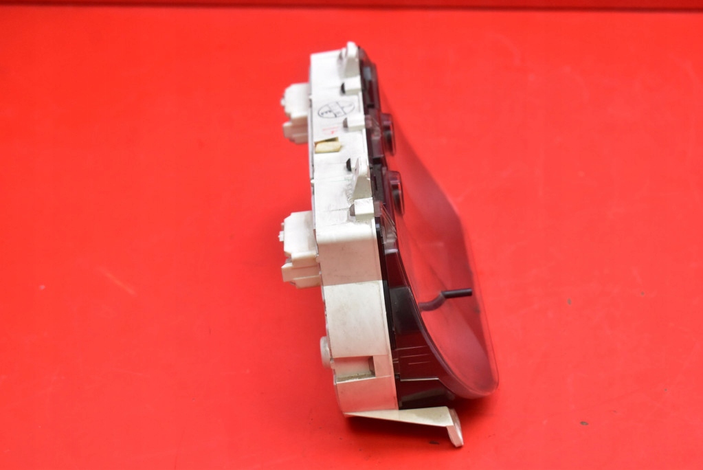 фото №5, Счетчик приборы eu mn151132 mitsubishi outlander i 2.0 16v 136 km 4x4 01-08