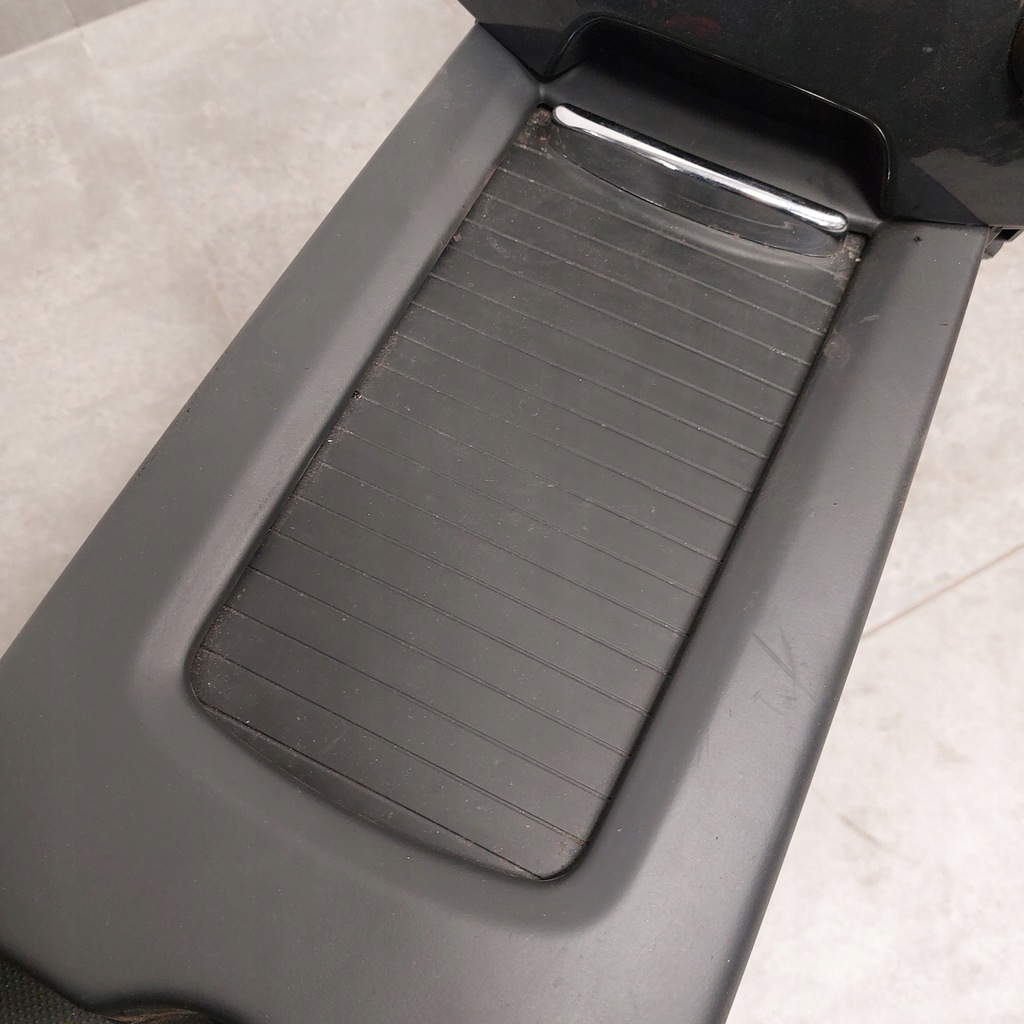 фото №6, Peugeot 5008 тунель середній 9686267677