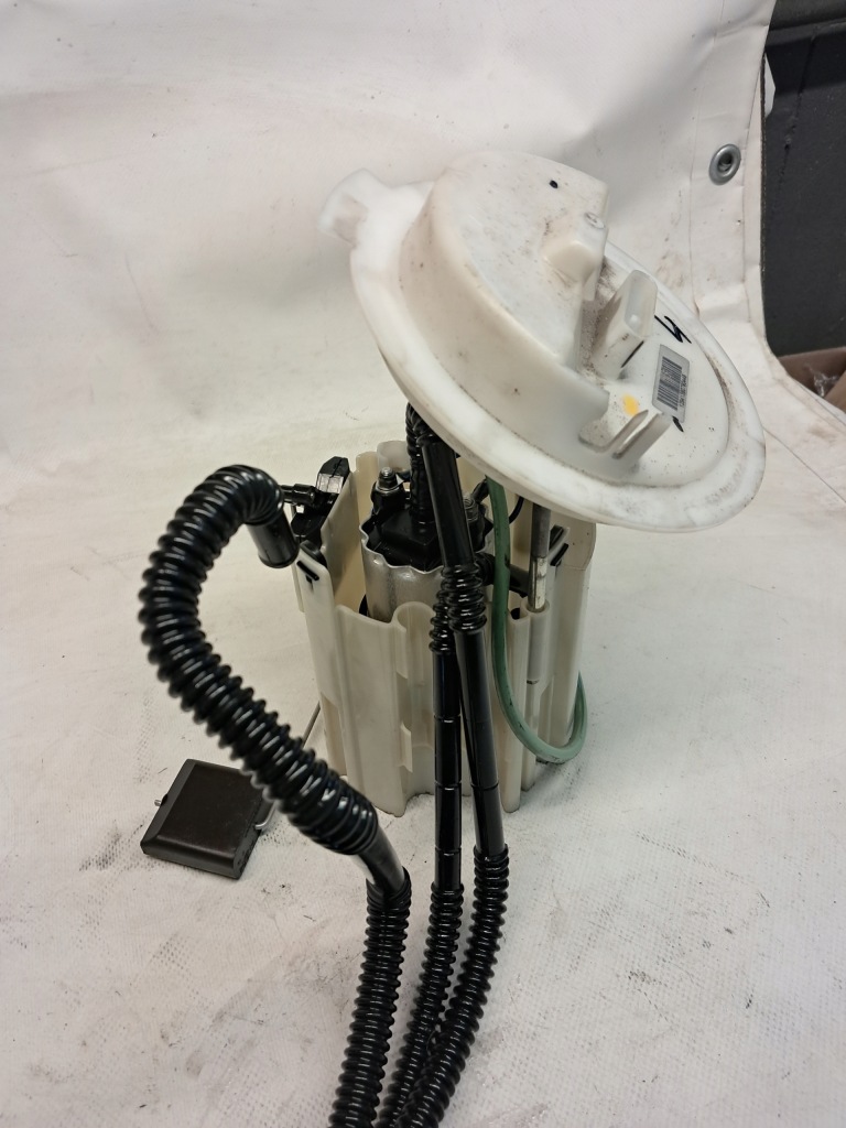 Насос топлива провода mercedes w204 2.2cdi a2044701294 Недорого