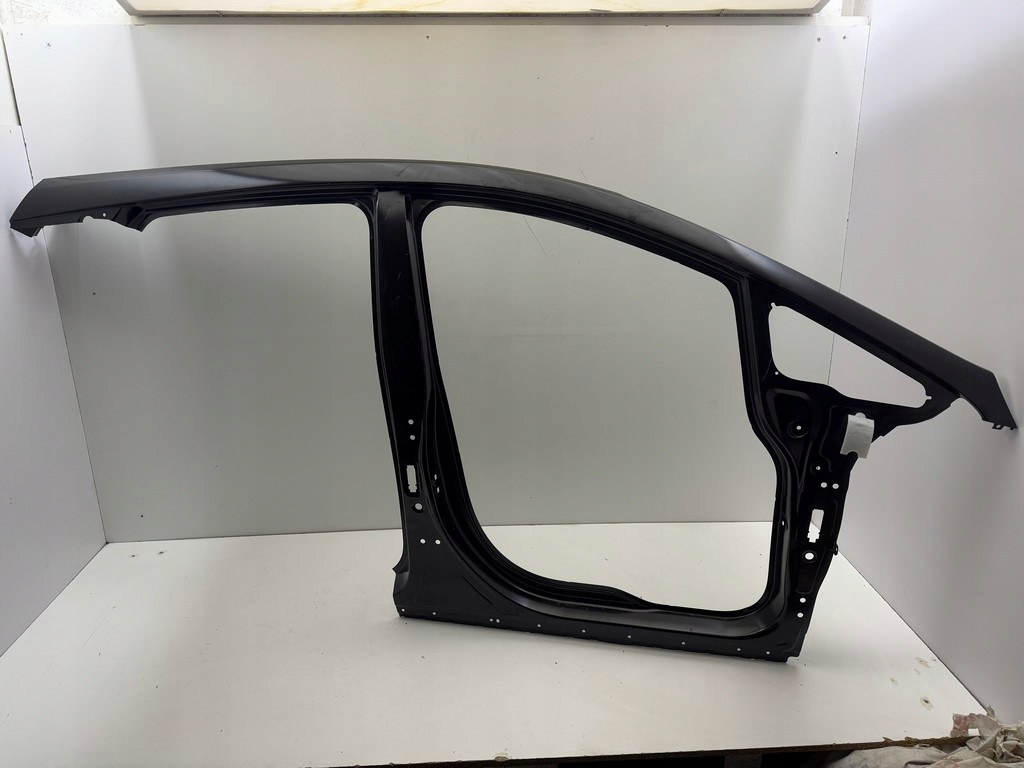 фото №1, Opel ampera e chevrolet bolt ev правий блок двигуна a b обшивка молдинг поріг 17-