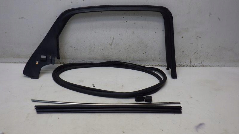 фото №1, Рамка молдинг прокладка двері лівий задня renault talisman sedan 822752865r