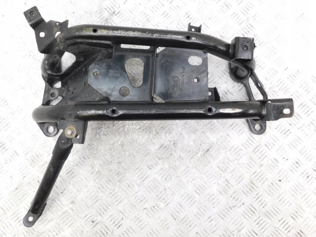 фото №3, Балка рама перед - land rover discovery v 5 l462