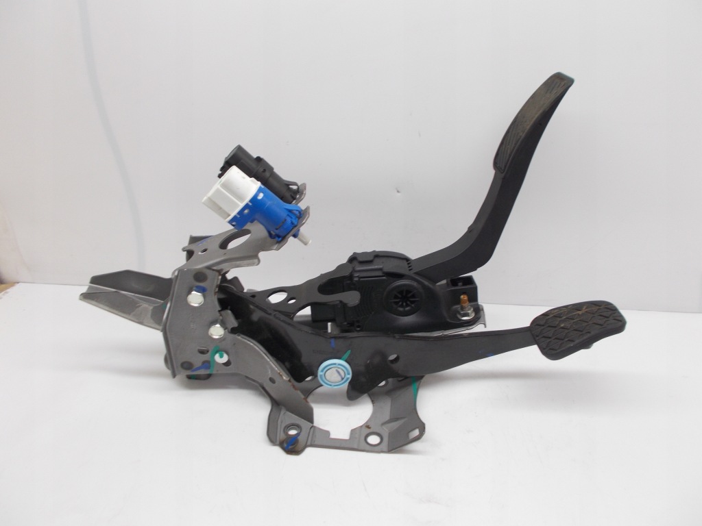 фото №2, Ford ecosport педаль газа тормоза