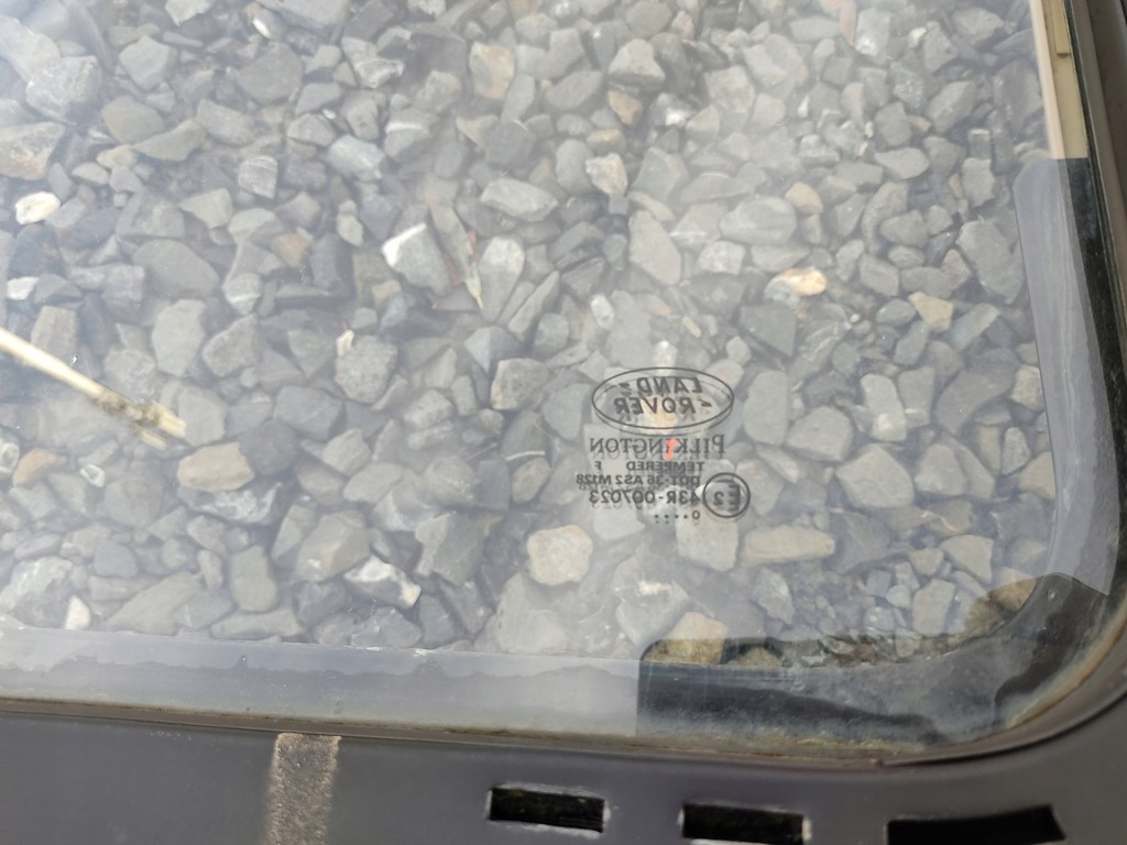 фото №10, Рамка nadstawka левая задняя задняя крыло левый стекло defender 1999-2014