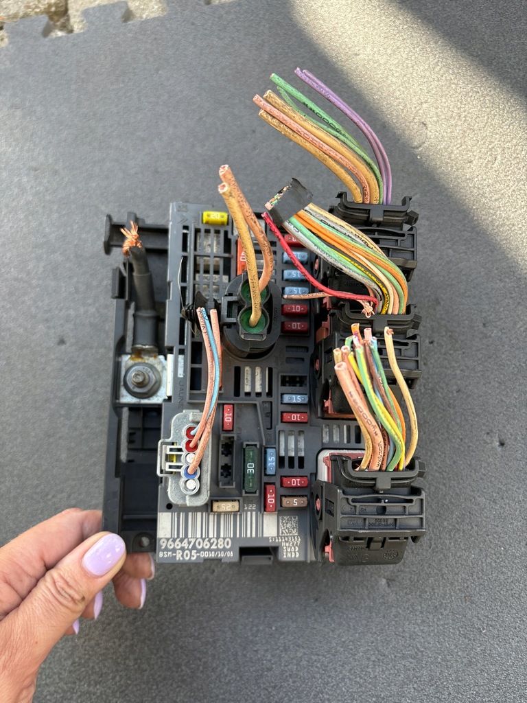 фото №7, Citroen berlingo iii коробка модуль bsm 9664706280