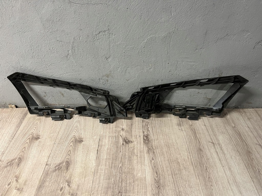 Skoda kodiaq напрямна бампера лівий правий комплект 565807056 Київ